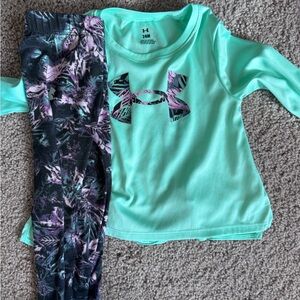Under Armour Aqua Top and Abstract Leggings Set